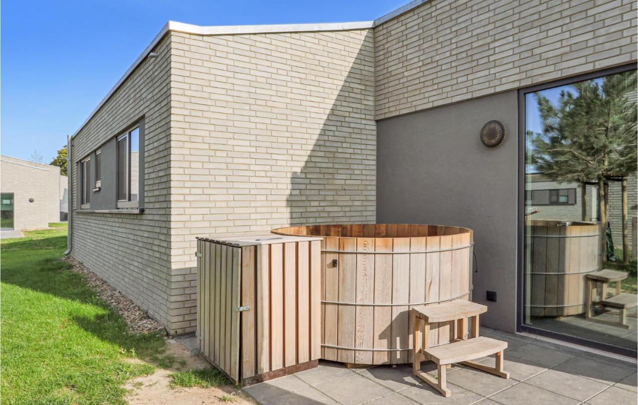 Lovely Home In Lembruch-Duemmer See With Sauna 外观 照片