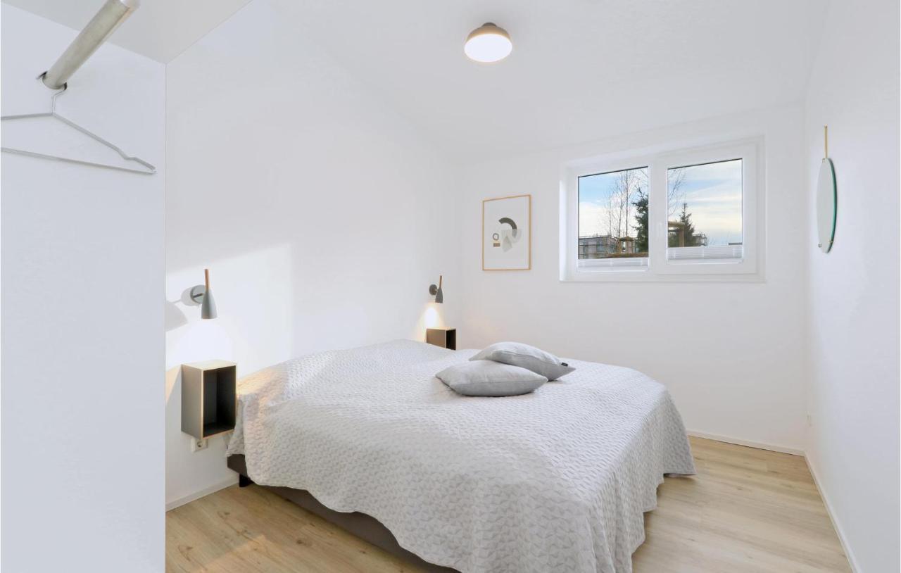 Lovely Home In Lembruch-Duemmer See With Sauna 外观 照片